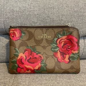 Coach Zip Up Pouch *Missing Zipper Pull*